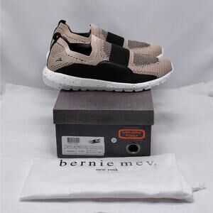 Bernie Mev Womens Sneakers Size EU 40 Black Blush Knit Slip On Comfort Travel